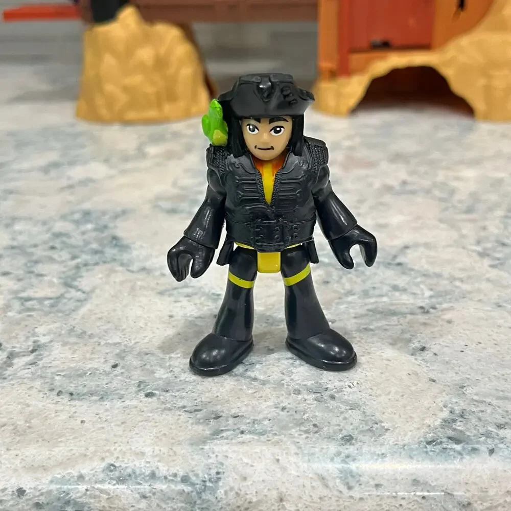 Fisher-Price Imaginext Blackbeard's Lair playset